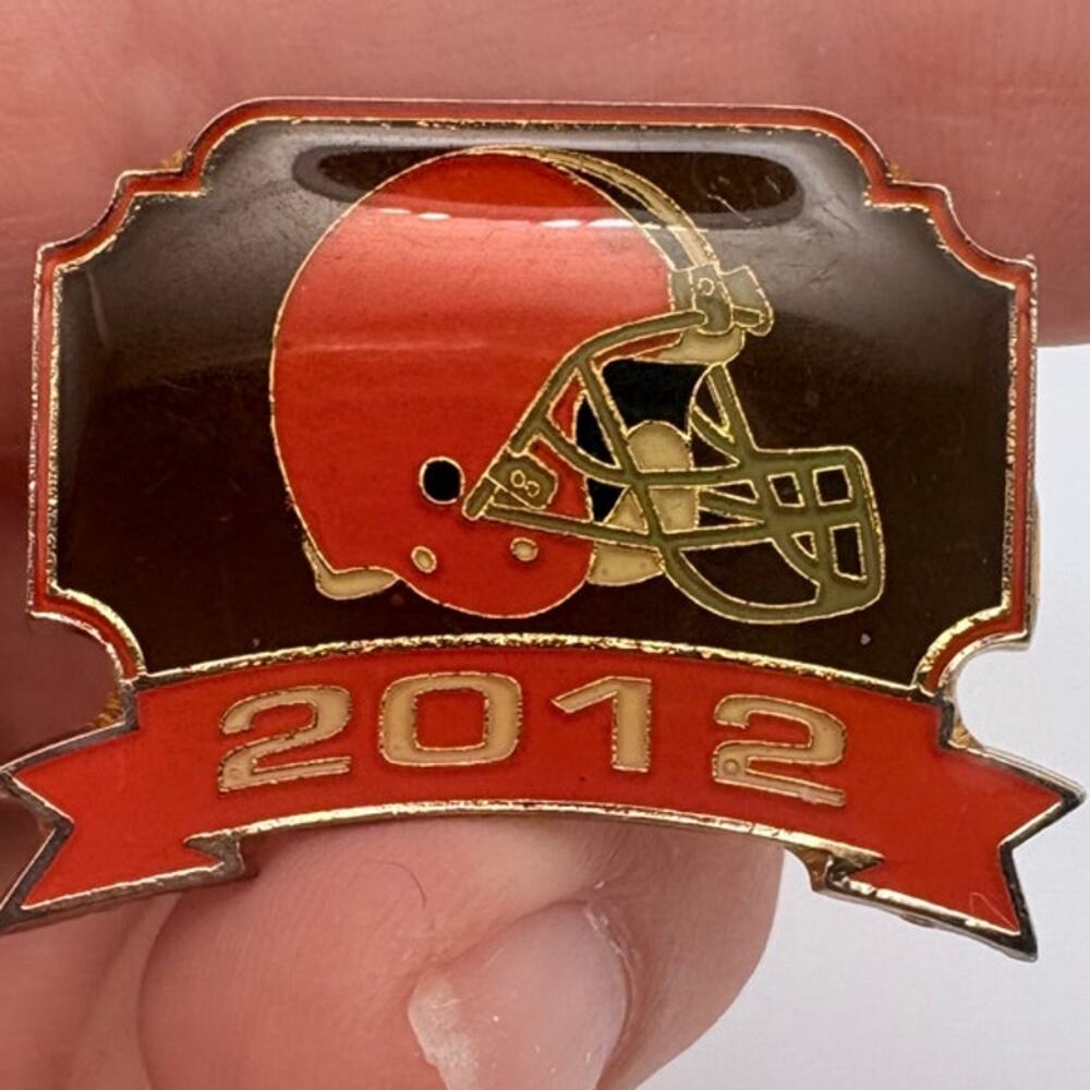 2012 Cleveland Browns Commemorative Ticket Holder Pin
